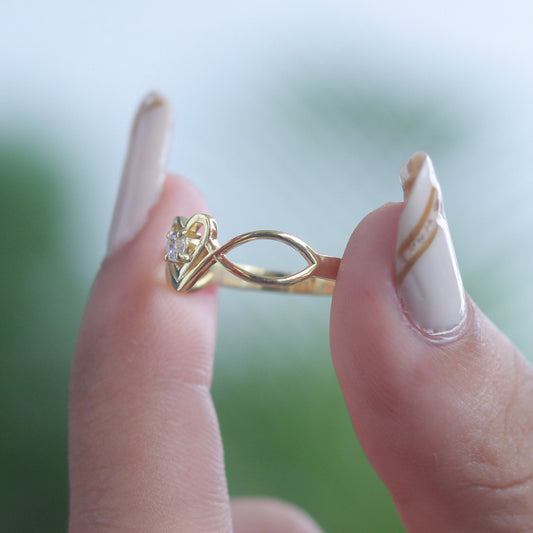 Infinity Heart Moissanite Ring – Lab Grown Diamond Promise Ring, Dainty Engagement Ring, Romantic Anniversary Gift for Her